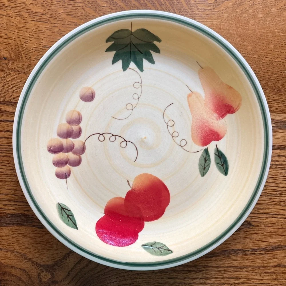 Royal Norfolk Fruit-Pattern Dinner Plates- set of 2-  Stoneware in Cream and Red